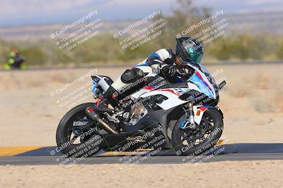 media/Dec-15-2023-Apex Assassins (Fri) [[91f19fb1c7]]/Trackday 2/Session 2 (Turn 4)/